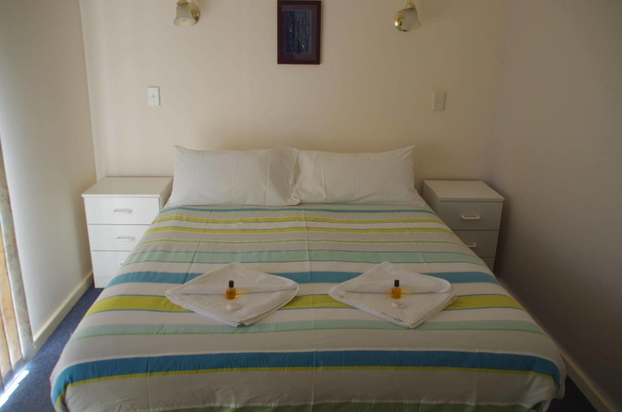 Surfside Ocean Beach Denmark Holiday Accommodation Buitenkant foto